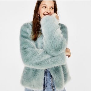 NEW Bershka Short Faux Fur Coat Turquoise